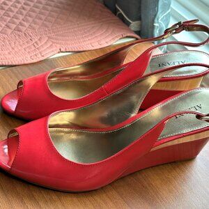 Alfani Sz 9, 3" Heel, Peep Toe, Slingback Wedge Sandal